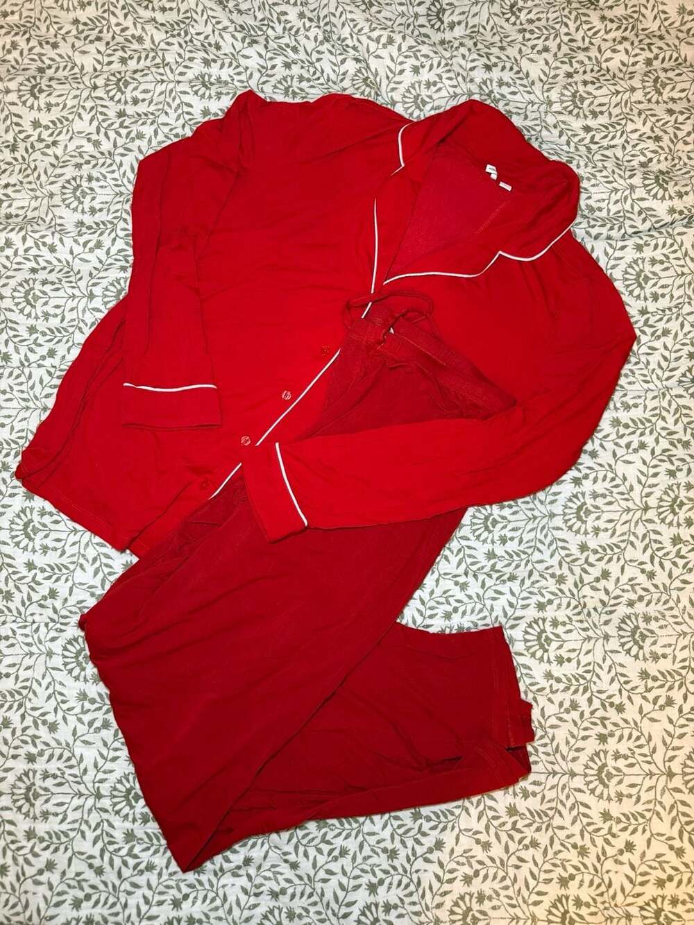 Nordstrom Red Notch Collar Long Sleeve Pajama Set